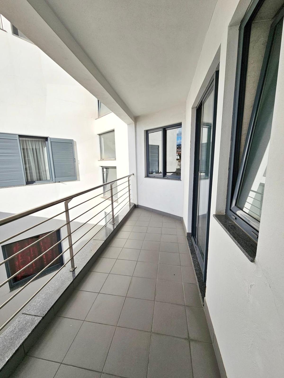 Anadia Atrium Apartment Фуншал Екстериор снимка