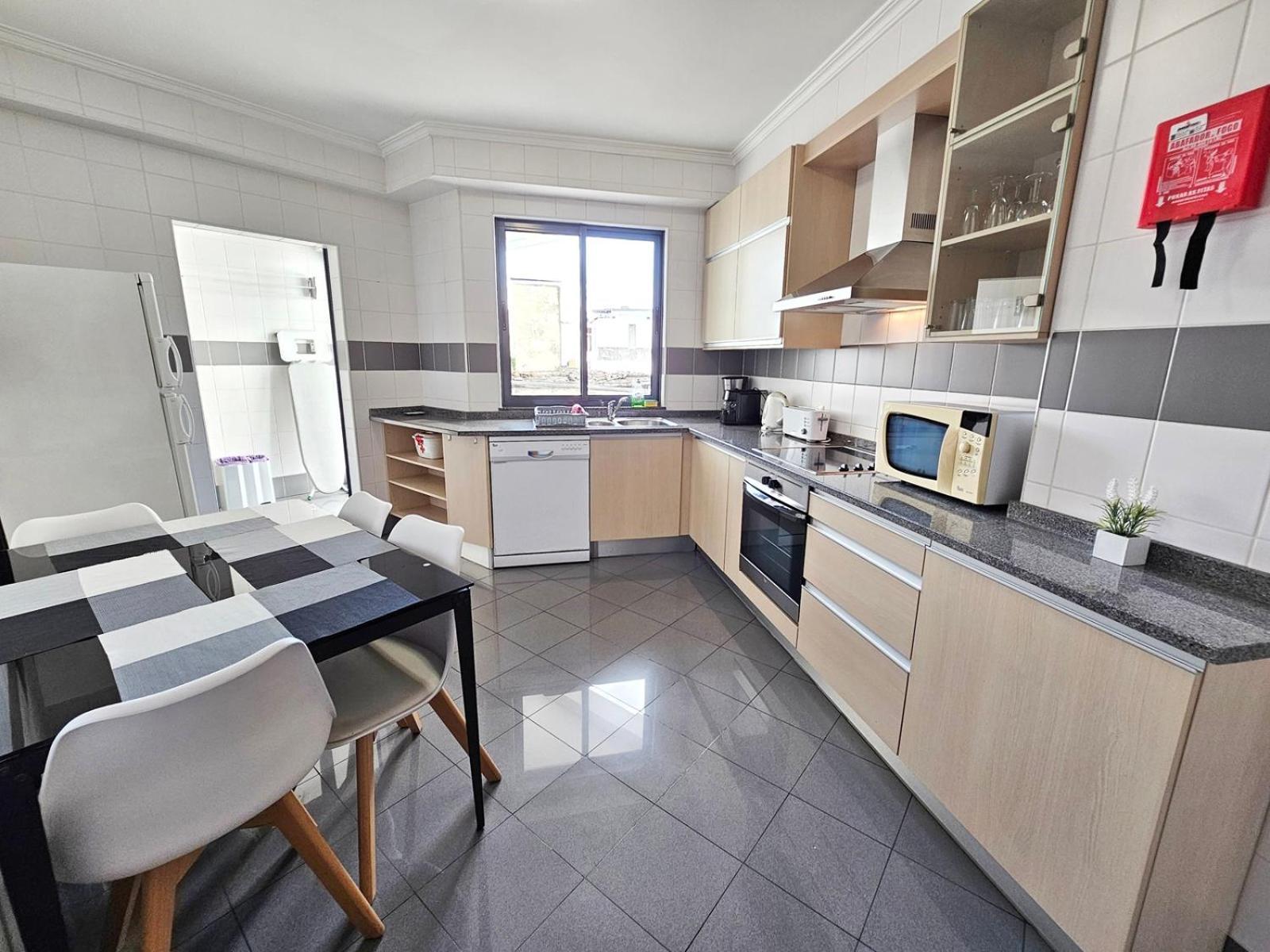 Anadia Atrium Apartment Фуншал Екстериор снимка